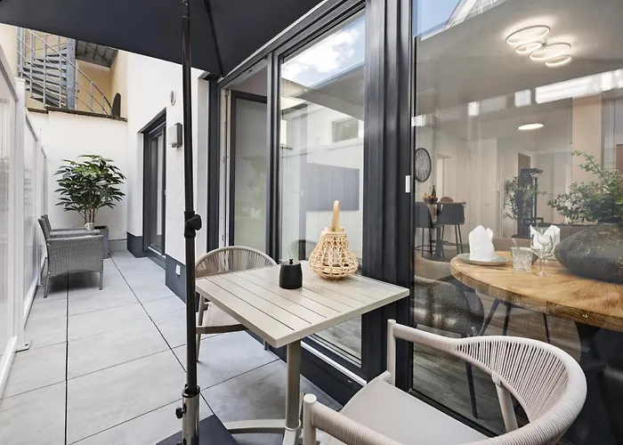 Apartman Park Avenue I Domsuite I Hbf I Netflix I Wlan Köln