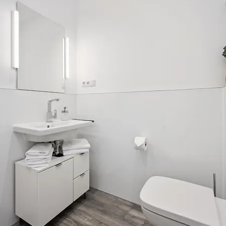 Park Avenue I Domsuite I Hbf I Netflix I Wlan Apartment Cologne