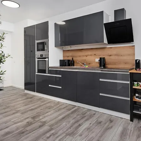 Park Avenue I Domsuite I Hbf I Netflix I Wlan Apartment Cologne