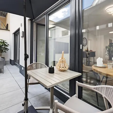 Apartment Park Avenue I Domsuite I Hbf I Netflix I Wlan Cologne